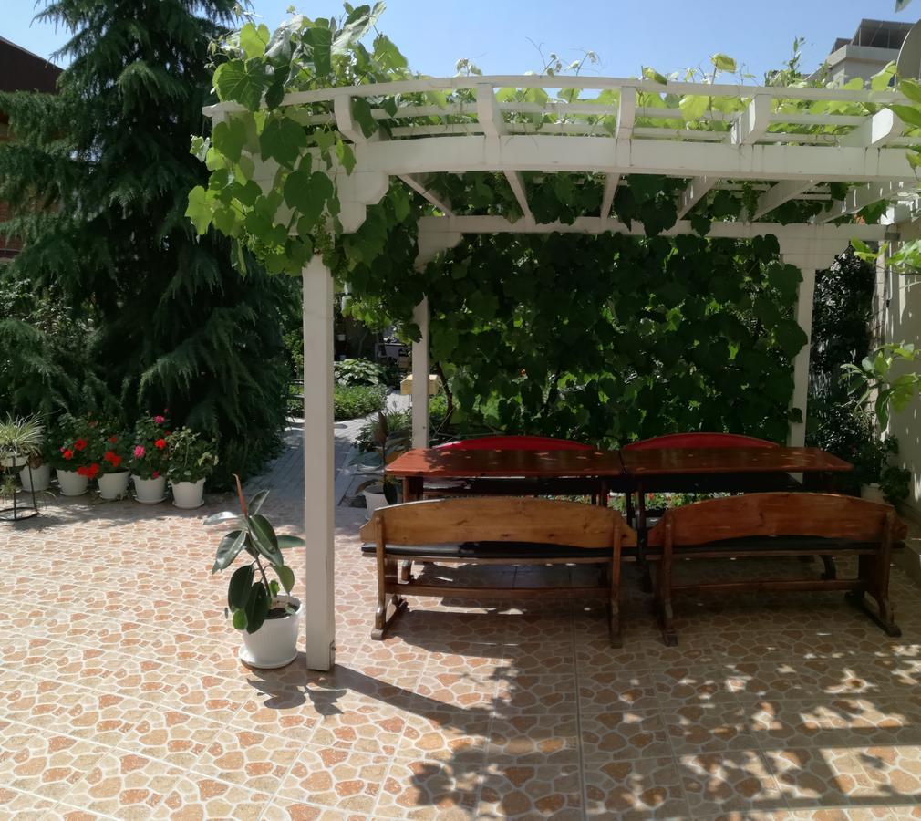 Veda Guest House Pomorie Exterior foto