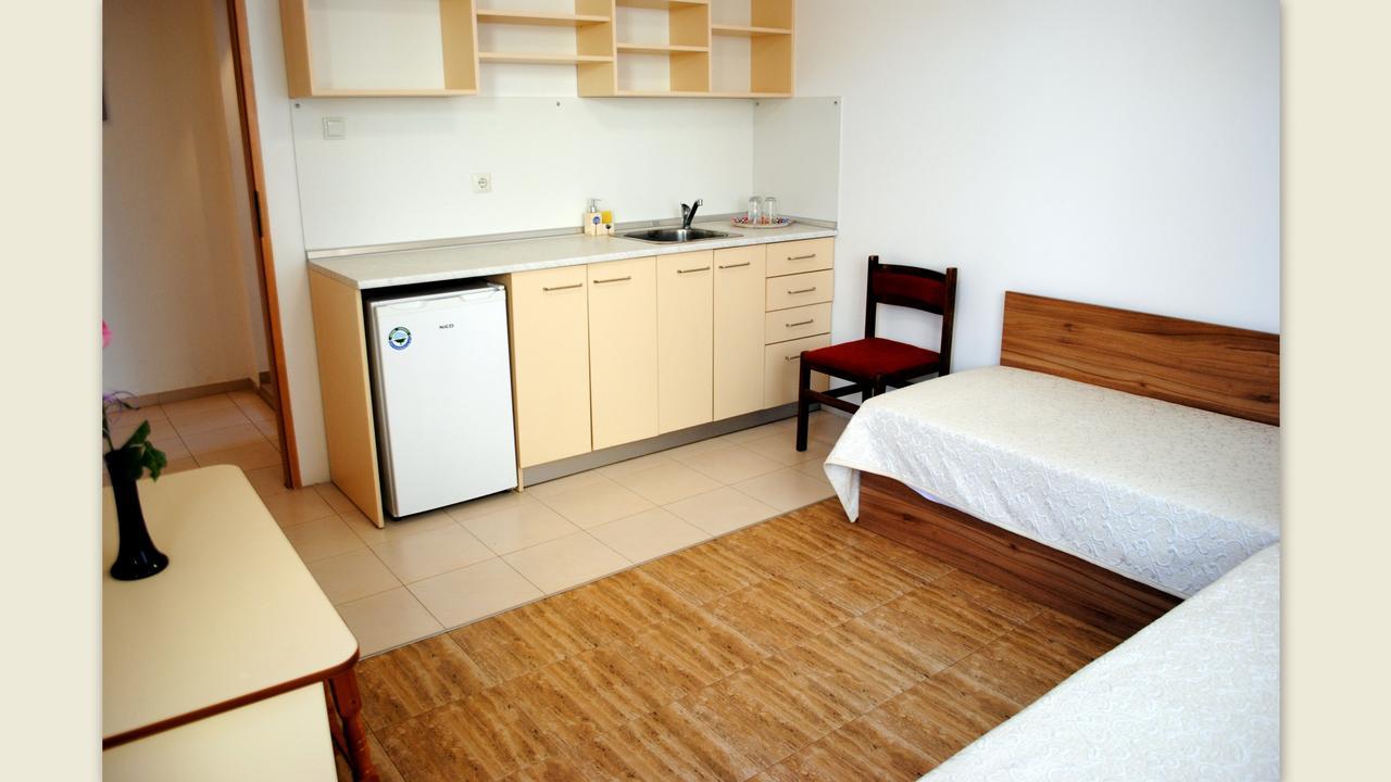Veda Guest House Pomorie Exterior foto
